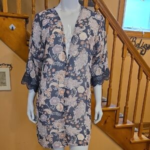 Wallflower Floral Kimono with Lace Detail